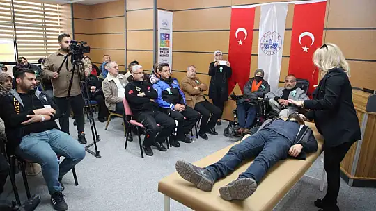 Elazığ Belediyesinden bağımlılık ve alkol bağımlılığı semineri