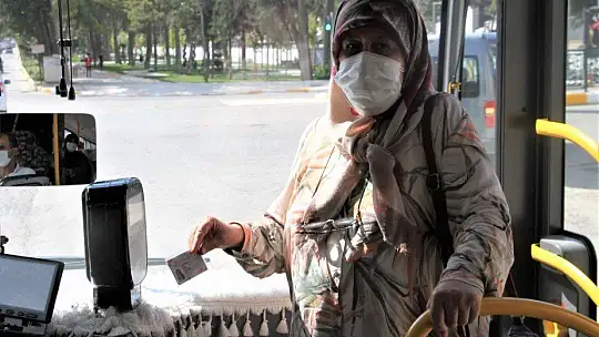 Elazığ Belediyesinden şehit yakınları ve gazileri onurlandıran uygulama