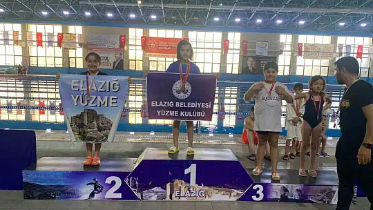 Elazığ Belediyesinden yüzmede 57 madalya