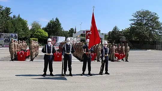 Elazığ'da acemi erler yemin etti