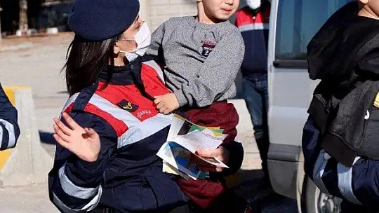 Elazığ'da 'En İyi Narkotik Polisi Anne' projesi