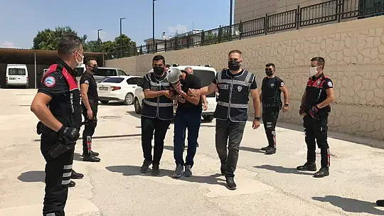 Elazığ'da 1 kişiyi öldürüp 6 kişiyi yaralayan şüpheli yakalandı