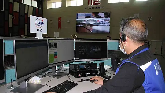 112 Acil Çağrı Merkezine gelen aramanın yüzde 74'ü asılsız