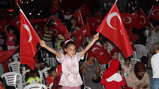 Elazığ'da 15 Temmuz Demokrasi ve Milli Birlik Günü törenle kutlandı