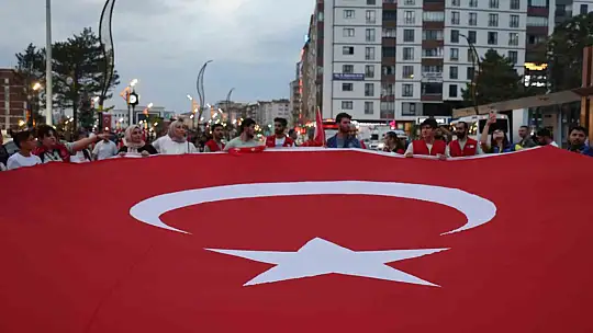 Elazığ'da 15 Temmuz etkinliklerle anıldı