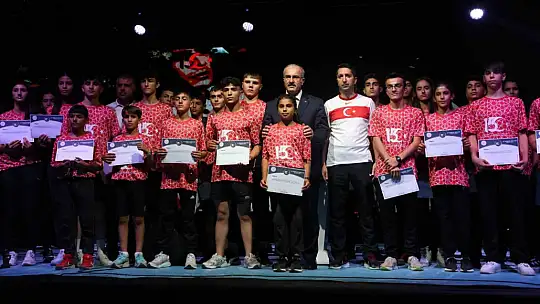 Elazığ'da 15 Temmuz etkinliklerle anıldı