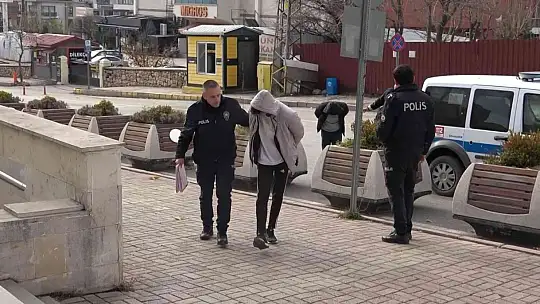 Elazığ'da 156 bin liralık malzeme çalan 2 şüpheli yakalandı