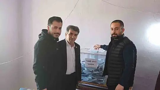Elazığ'da 173 seçmenli köy muhtarı seçim bitmeden kazandığını ilan etti