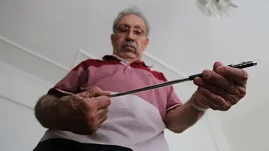 Elazığ'da 19 bin adetlik kalem koleksiyonu