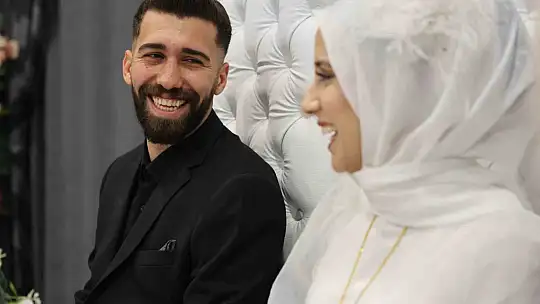 Elazığ'da 21 çift mutluluğa 24.04.2024'te 'Evet' dedi