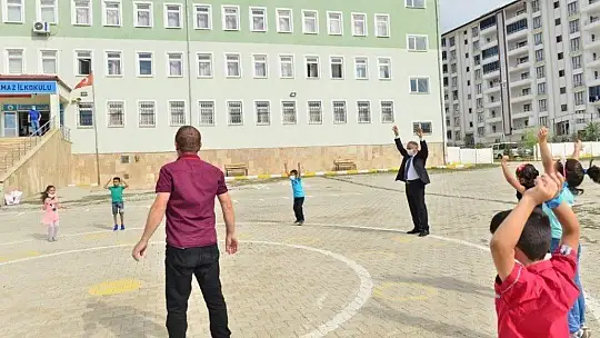 Elazığ'da 272 okulda 13 bin 765 öğrenci yüz yüze eğitime başladı