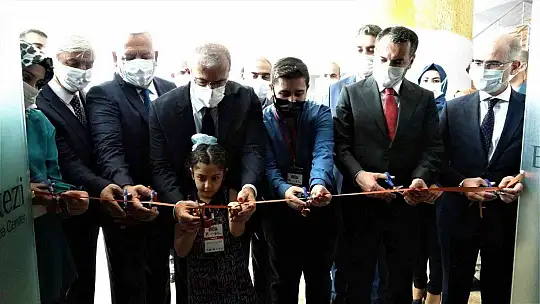 Elazığ'da 3 gün sürecek 'Bilim Şenliği' startı verildi