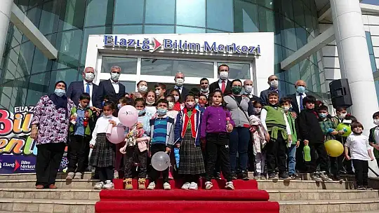 Elazığ'da 3 gün sürecek 'Bilim Şenliği' startı verildi