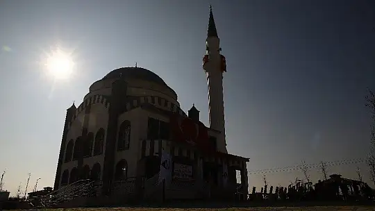 Elazığ'da 300 kapasiteli 'TOKİ Cami' hizmete açıldı