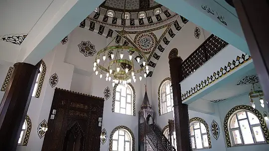 Elazığ'da 300 kapasiteli 'TOKİ Cami' hizmete açıldı