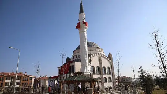 Elazığ'da 300 kapasiteli 'TOKİ Cami' hizmete açıldı
