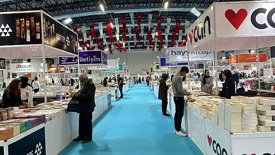 Elazığ'da 4. Kitap Fuarı kapılarını ziyaretçilere açtı