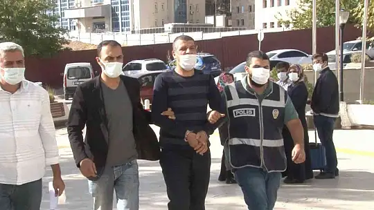 Elazığ'da 4 saatte 3 aracı kundaklayan şüpheli, adliyeye sevk edildi