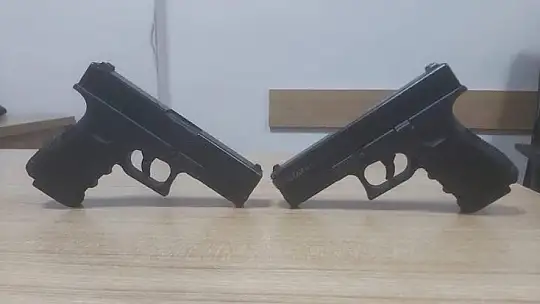Elazığ'da 49 yıl kesinleşmiş hapis cezası bulunan 2 zanlı yakalandı