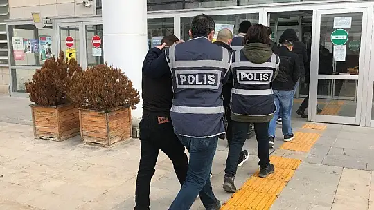 Elazığ'da 69 Suç Kaydı Olan 4 Kişi Yakalandı