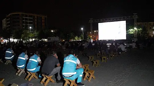 Elazığ'da açık hava sineması etkinliği