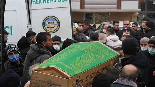 2 saat arayla hayatlarını kaybettiler