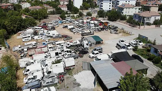 Elazığ'da araç mezarlığı, 60 milyonluk servet çürüyor