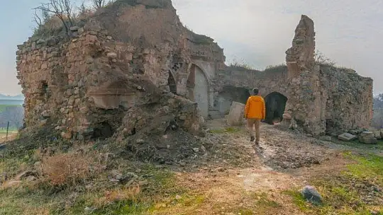 Elazığ'da arkeolojik yapılar foto kapanla korunabilir