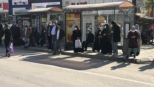 Elazığ'da aşılama artıyor vaka sayıları düşüyor