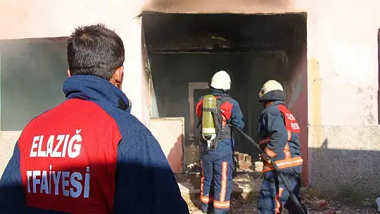 Elazığ'da ateşin kahramanları 8 ayda bin 119 yangına müdahale etti