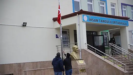 Elazığ'da İstiklal Marşı Okundu!