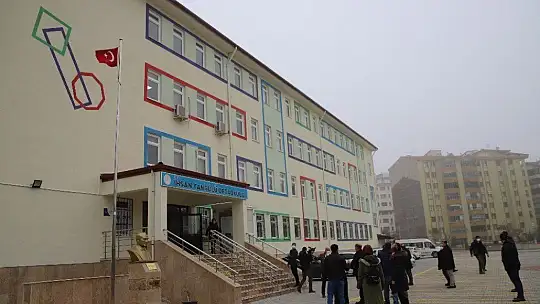 Elazığ'da İstiklal Marşı Okundu!
