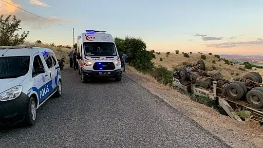Elazığ'da beton mikseri devrildi: 1 yaralı