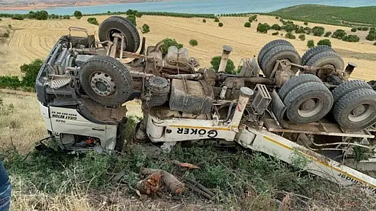 Elazığ'da beton mikseri devrildi: 1 yaralı