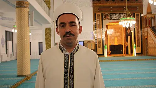 Elazığ'da bin 11 camide eş zamanlı sela