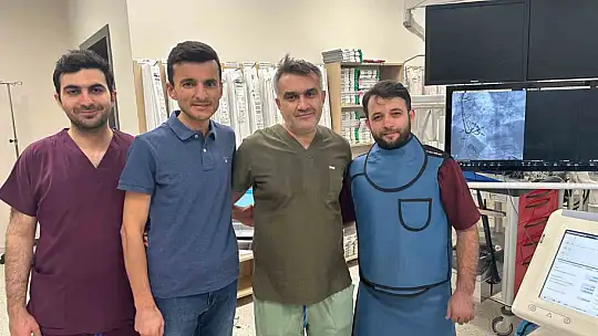 Fethi Sekin Şehir Hastanesi'nde bir ilk daha