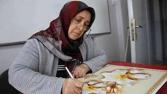 Elazığ'da bir yılda 50 bin kişiye kurs verildi