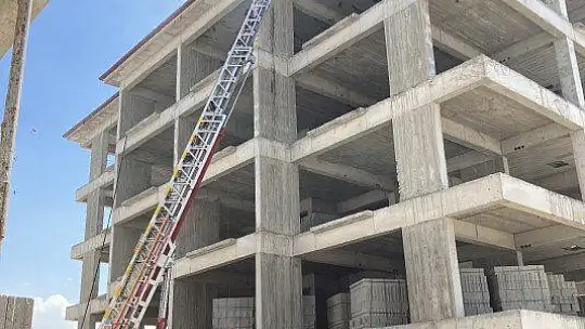 Çatı yangını korkuttu