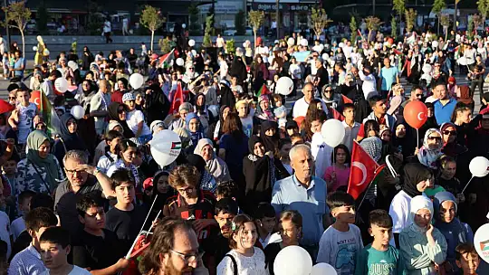 Elazığ'da çocuklar Gazze için yürüdü