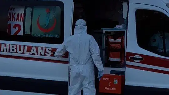 Elazığ'da Covid-19 şüphelisi, terminalde yakalandı