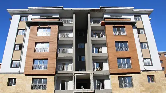 Konutlar 100 Bin Kişiye Sıcak Yuva Olacak