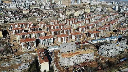 Konutlar 100 Bin Kişiye Sıcak Yuva Olacak