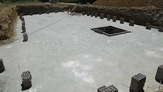 Elazığ'da deprem sonrası yıkılan okulların yerine 500 derslik