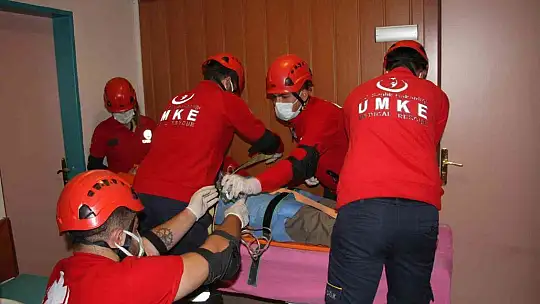 Elazığ'da deprem ve yangın tatbikatı
