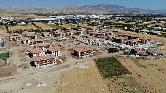 Elazığ'da depremin ardından 381 konut daha tamamlandı