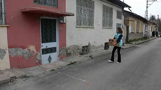 Elazığ'da dev kazanlar iftar yemekleri için kaynıyor