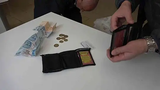 Elazığ'da dilenci operasyonları sürüyor..