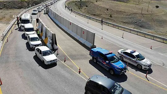 Elazığ'da dron destekli trafik denetimi