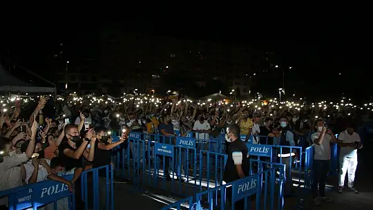Elazığ'da Ebru Yaşar rüzgarı esti