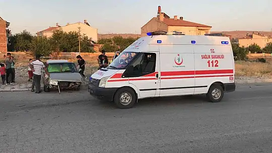 Elazığ'da ehliyetsiz sürücü kaza yaptı: 3 yaralı